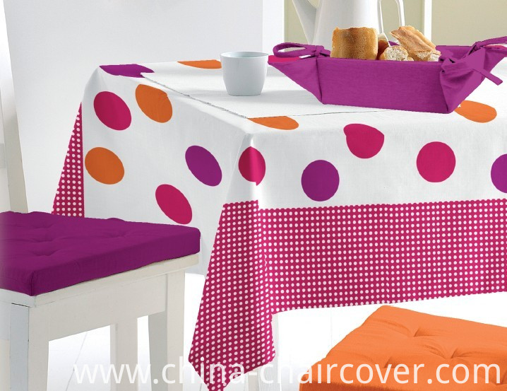 PVC Printed Pattern Tablecloth with 40g Nonwoven Backing (TJ0002)